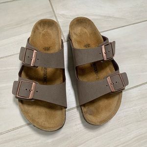 Boys Mocha Birkenstocks